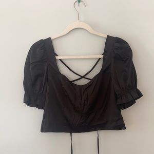H&M black cropped blouse